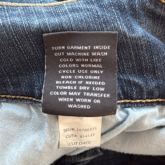 Torrid High Rise Distressed Jeggings. Ankle /Cropped. Plus Size 20. - Picture 10 of 11